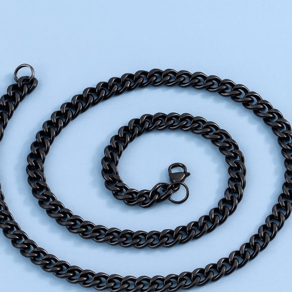 26 inch Cuban Link Chain Black lon-Plated 7mm - Picture 2 of 6